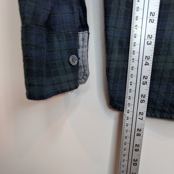 Eddie Bauer Green Blue Plaid Flannel Button-up Shirt Mens Medium - Picture 9 of 9